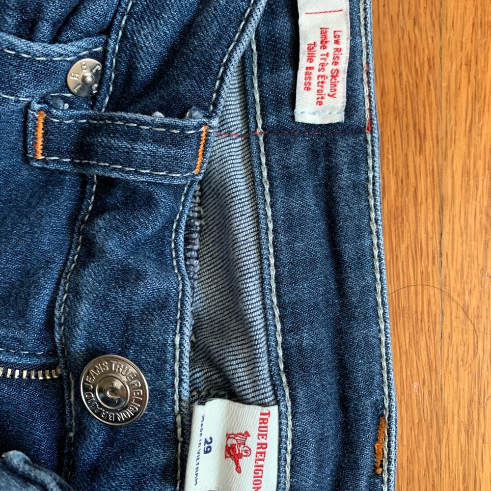 True Religion Size 29 Stella low rise Skinny Fit